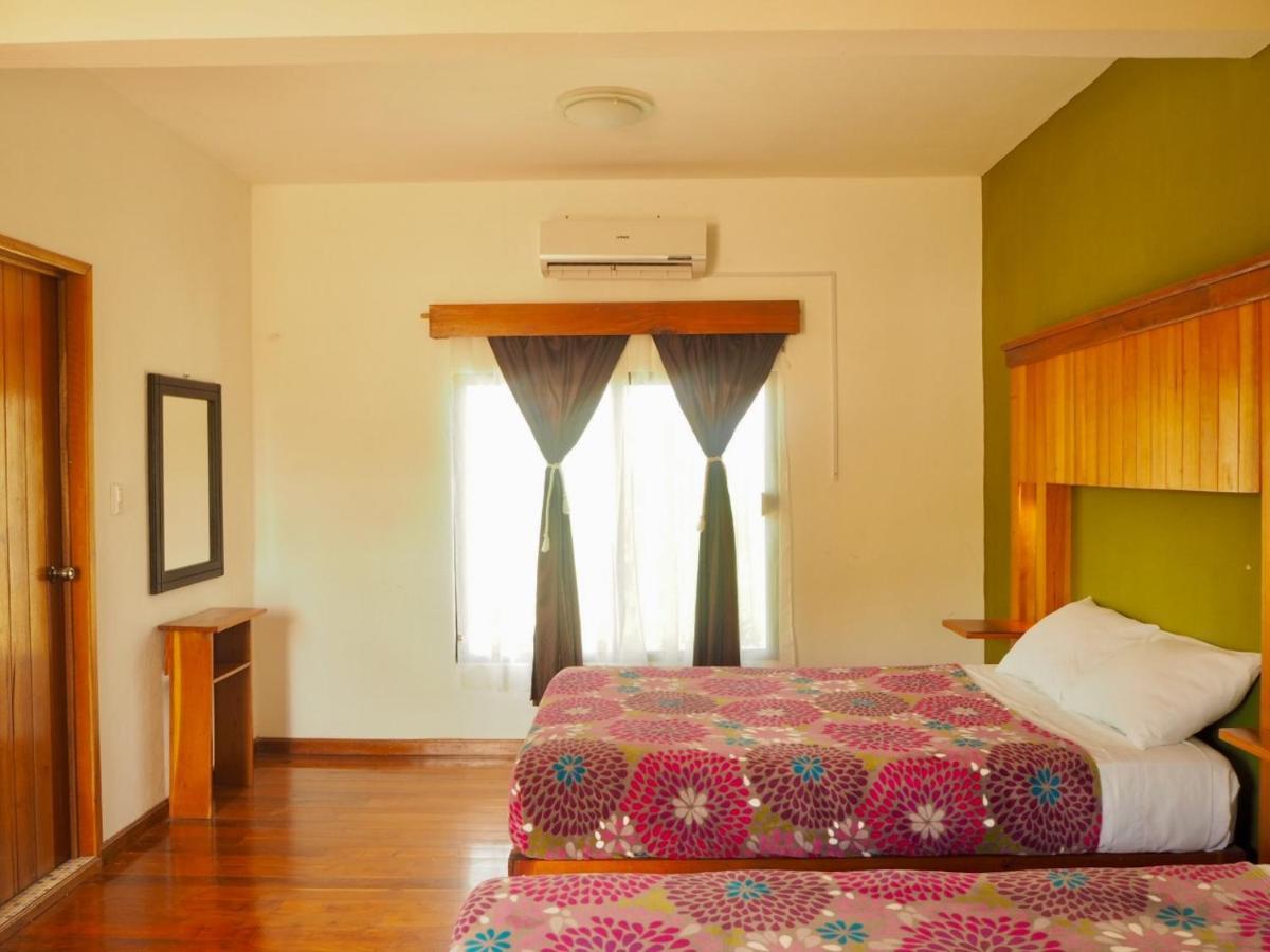 Hotel Maya Balam Xpujil Exterior foto